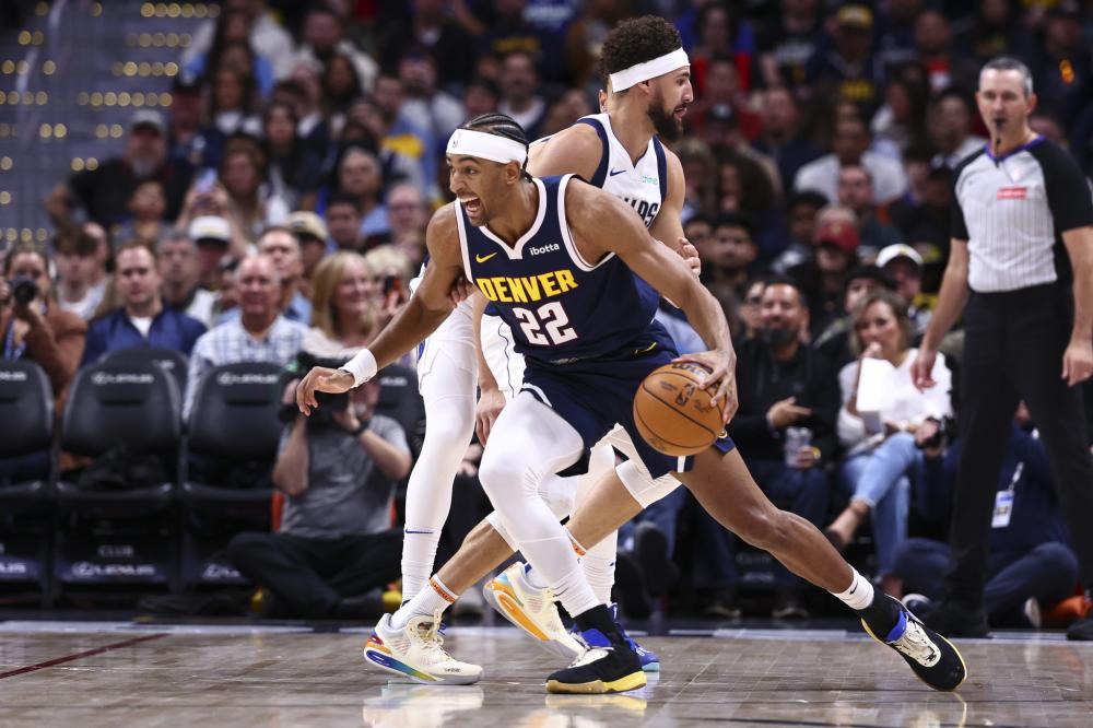 竞争中占据 竞争中占据